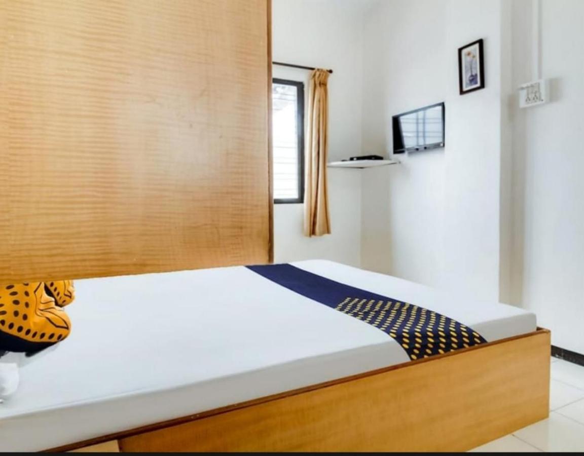 Hotel Rahi Nashik Exterior photo